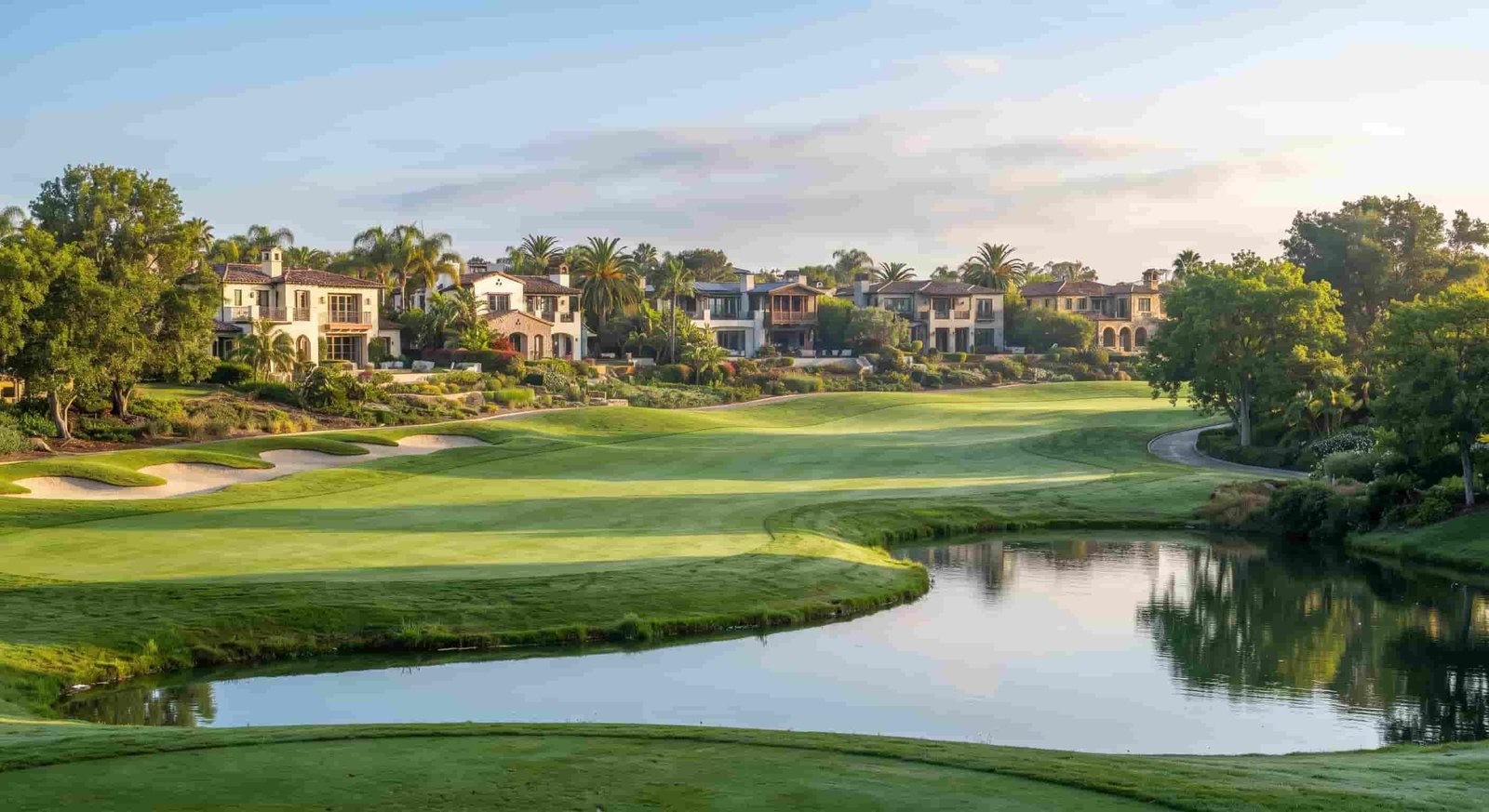 Villas overlooking the golf course in Emirates Hills